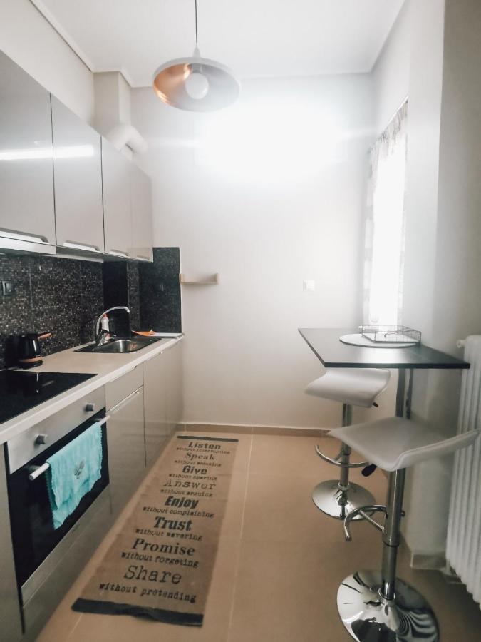 Efrosini'S By The Sea Apartment Chalkís Extérieur photo